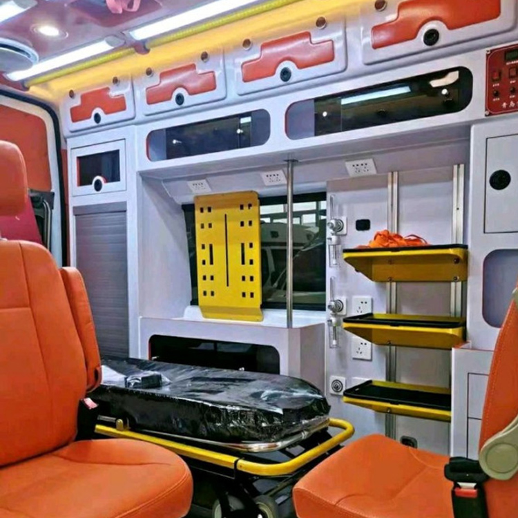 大田镇长途救护车护送病人租赁价格